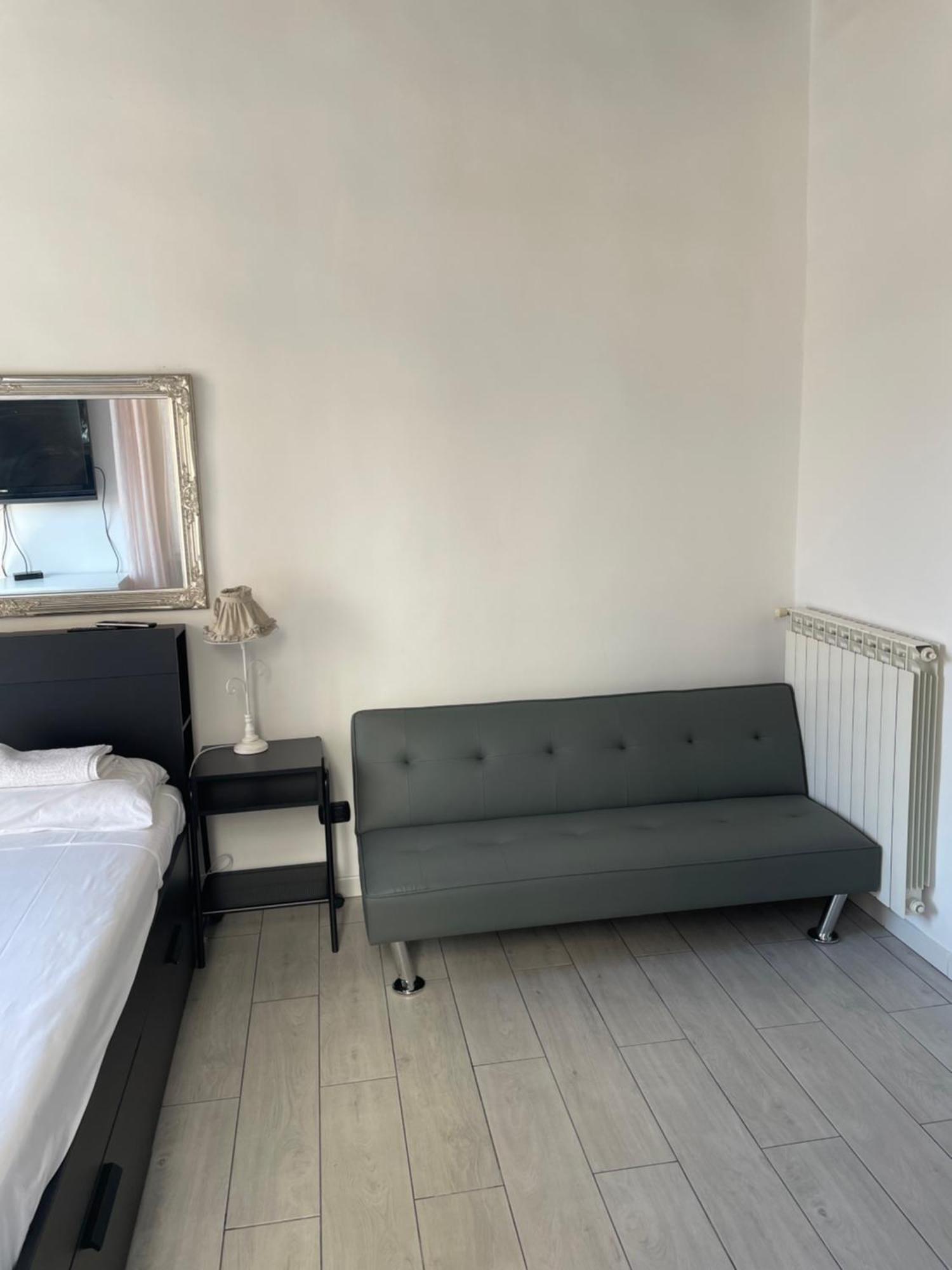 Suite &House Nápoly Kültér fotó